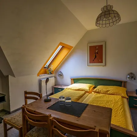 Nocleg ze śniadaniem Gaestehaus Pointner 4*