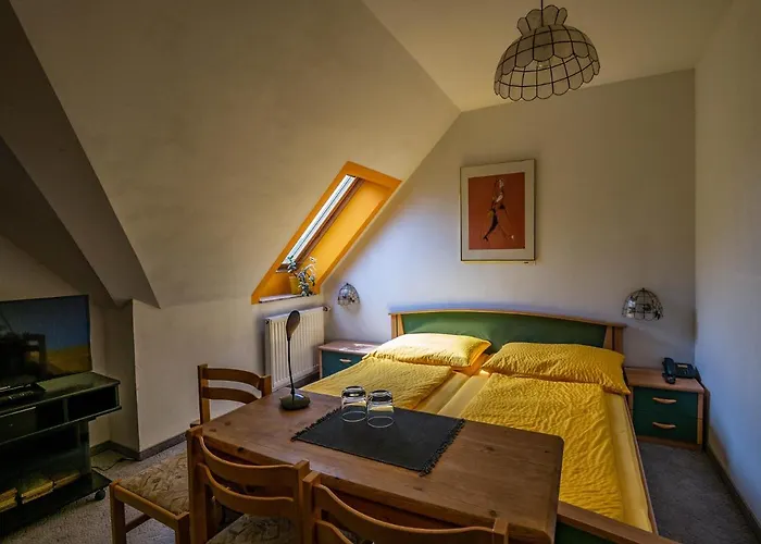 Bed & Breakfast Gaestehaus Pointner 4*