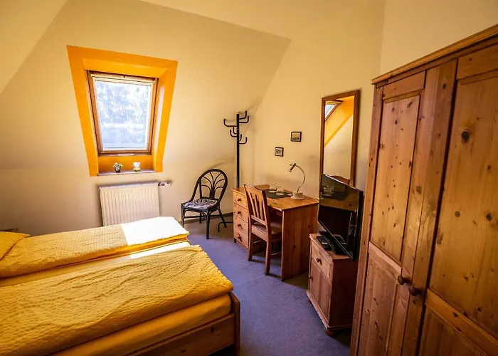 Bed & Breakfast Gaestehaus Pointner 4*